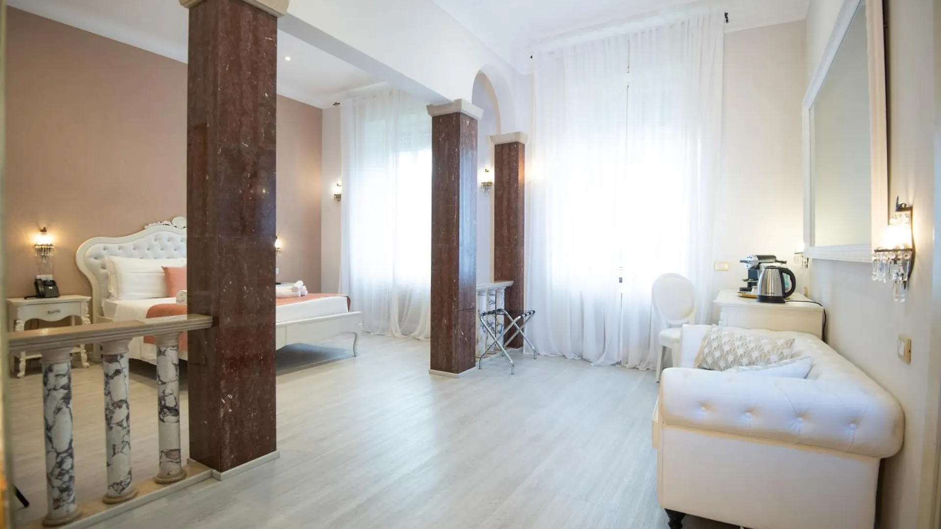 Contessa Arrivabene Antica Dimora Bed & Breakfast Rome 2*,  Italy