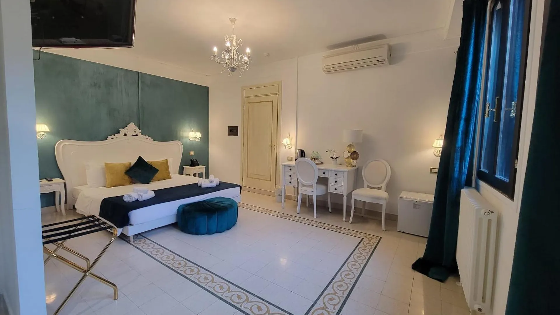 Contessa Arrivabene Antica Dimora Bed & Breakfast Rome