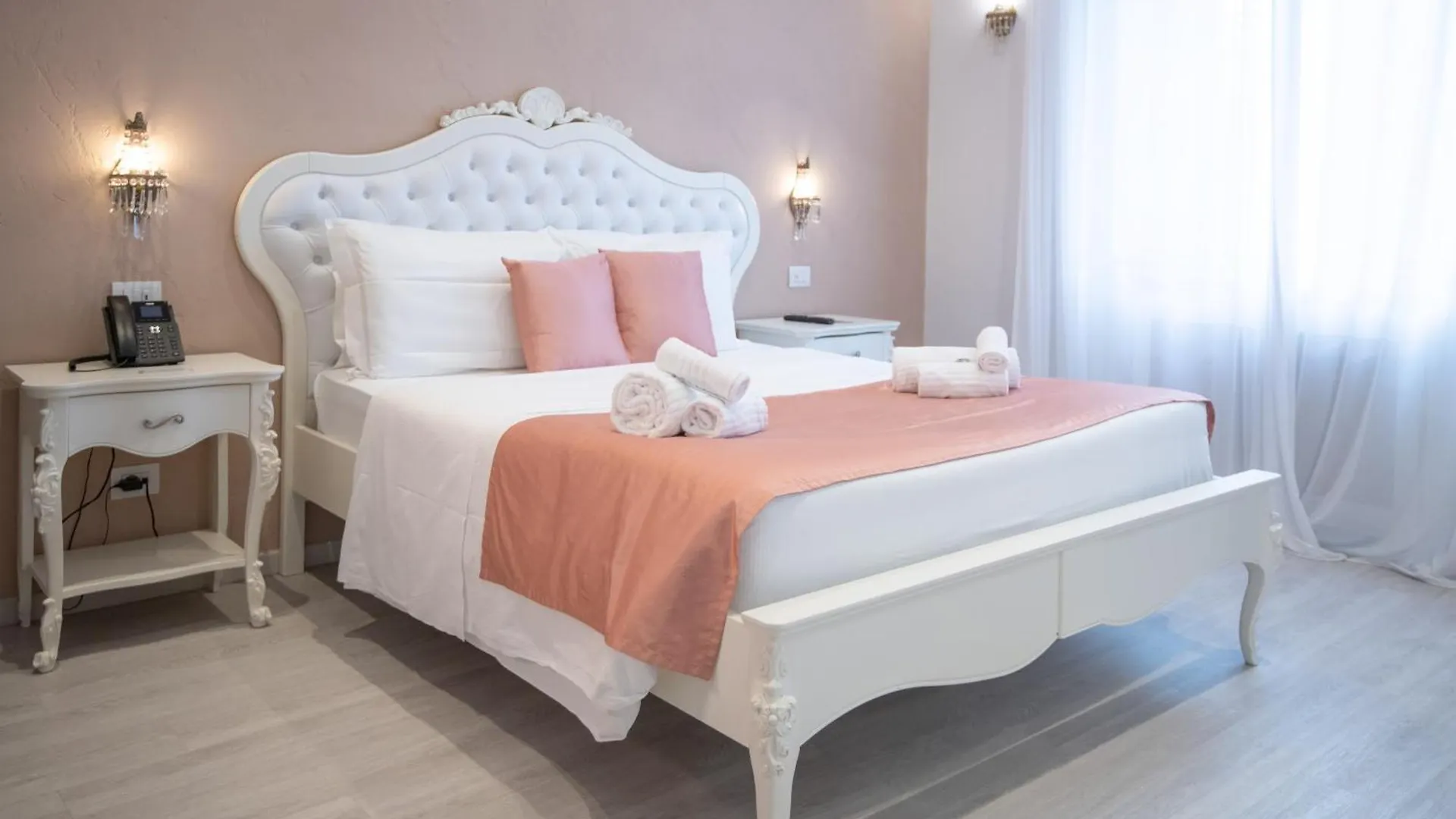 Contessa Arrivabene Antica Dimora Bed & Breakfast Rome