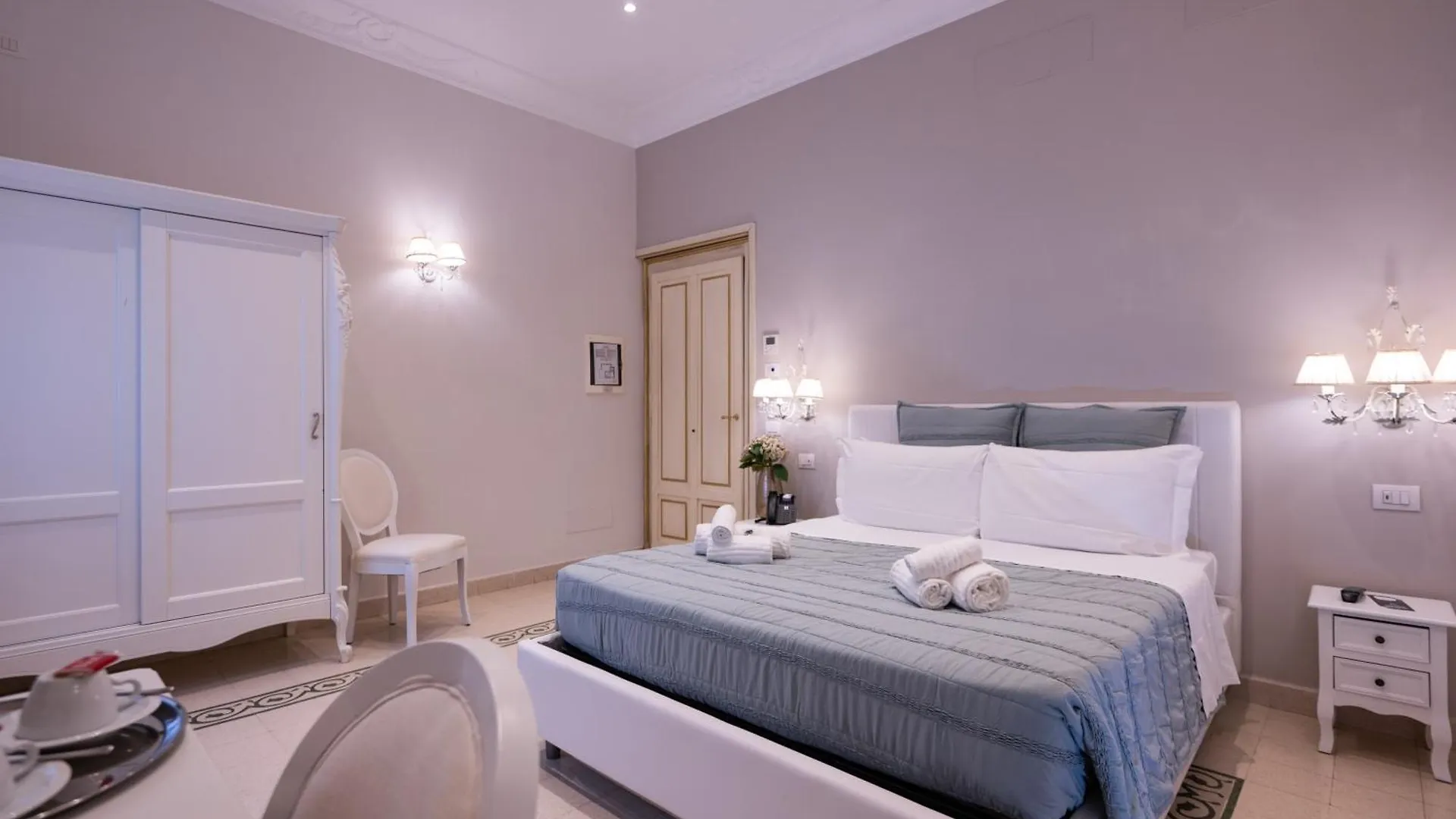 ** Frühstückspension Bed and Breakfast Contessa Arrivabene Antica Dimora Rom Italien