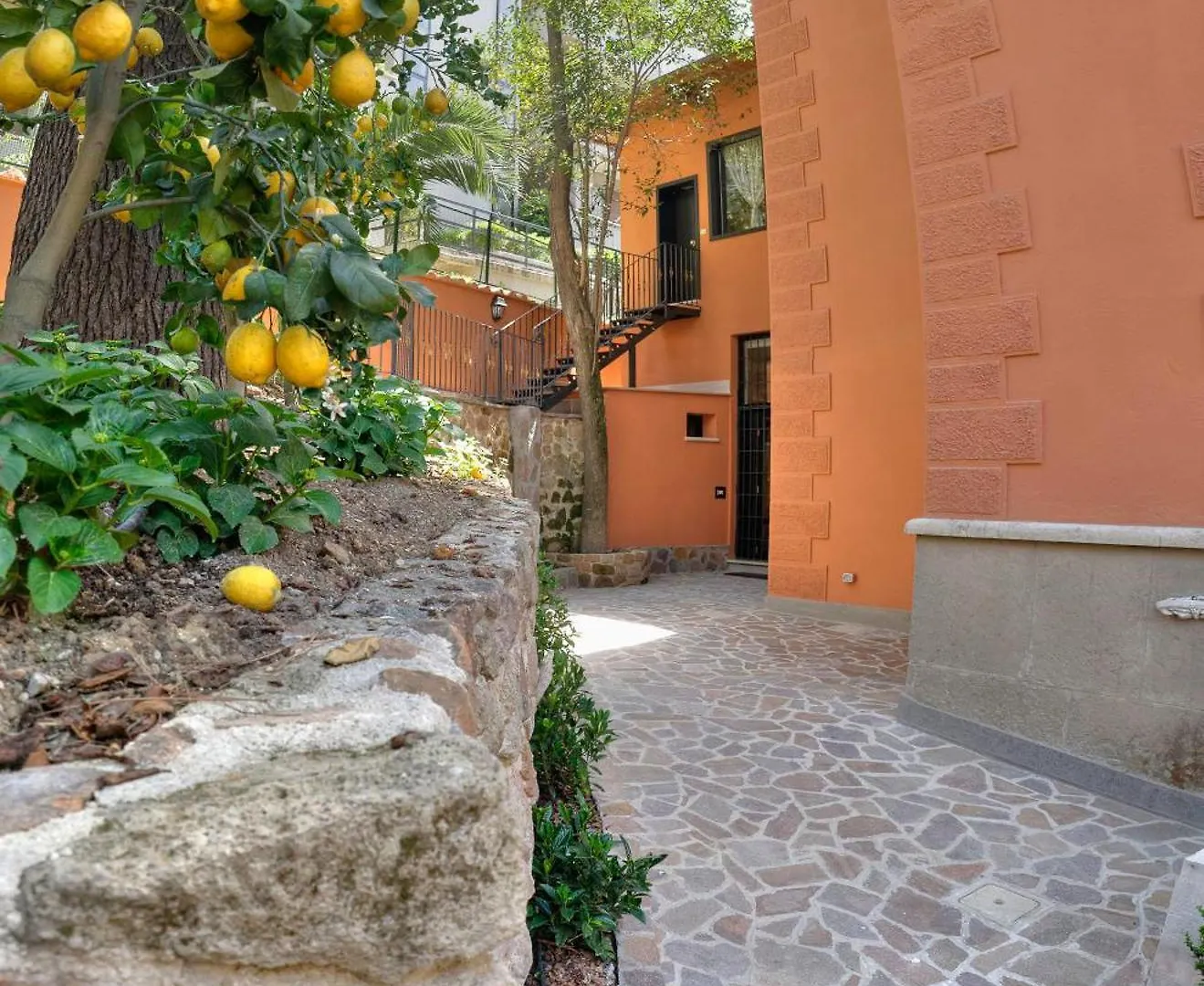 Contessa Arrivabene Antica Dimora Bed & Breakfast Rome 2*,