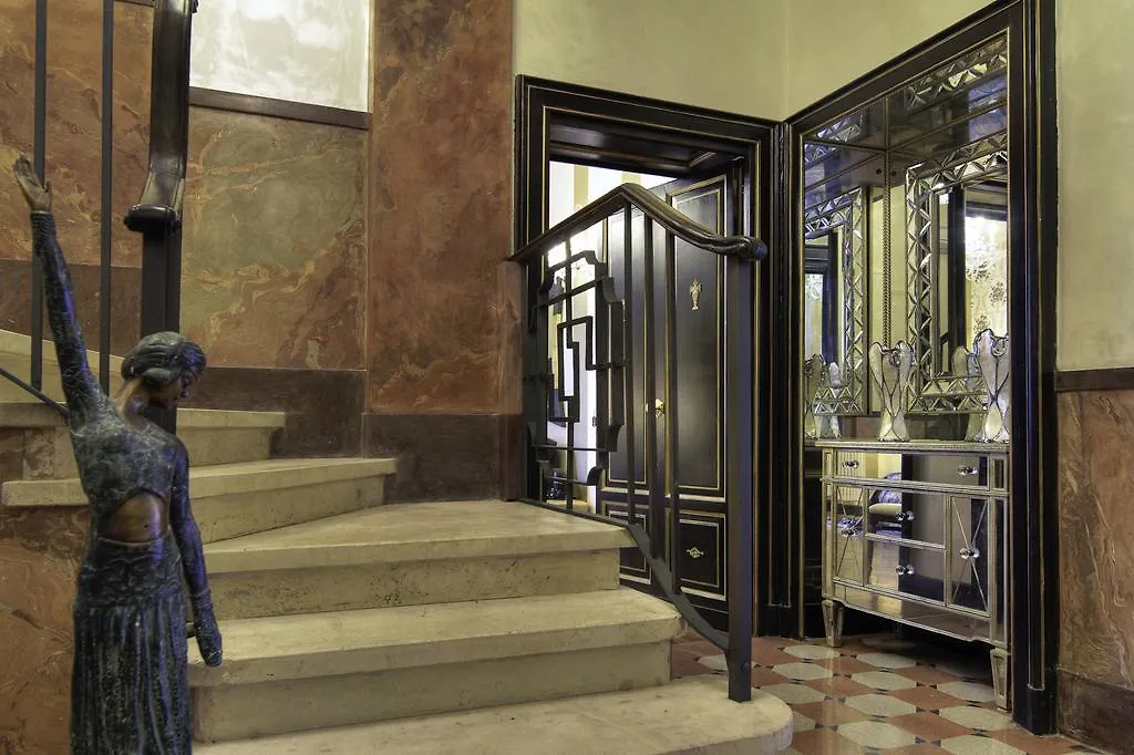 Contessa Arrivabene Antica Dimora Bed & Breakfast Rome