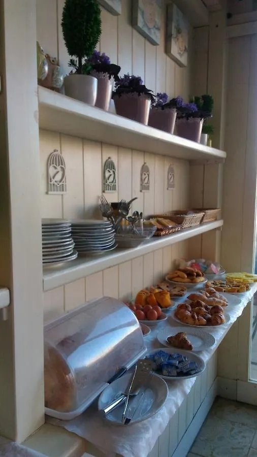 Bed and Breakfast Contessa Arrivabene Antica Dimora Rom 2*,